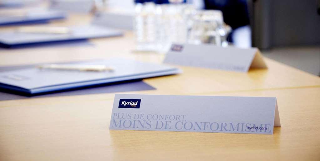 Kyriad Chateauroux - Saint-Maur Faciliteiten foto
