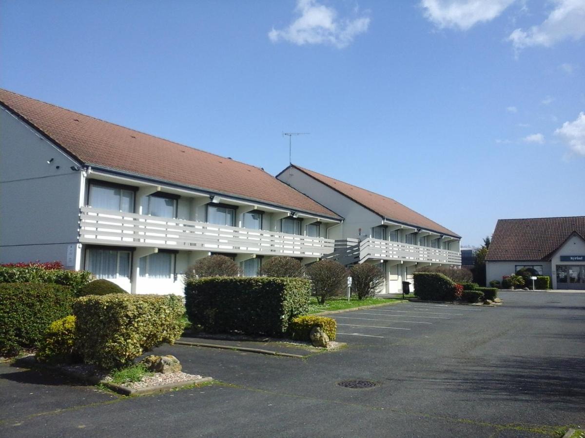 Kyriad Chateauroux - Saint-Maur Buitenkant foto